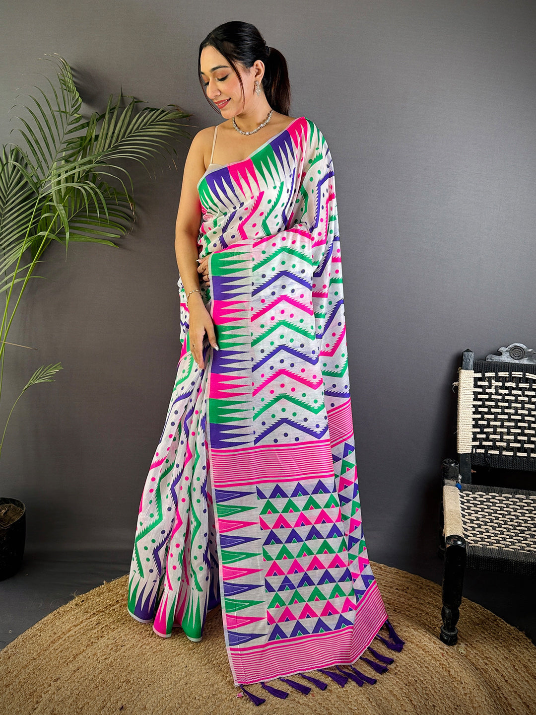 Elegance Dhakai Jamdani Cotton Silk Saree