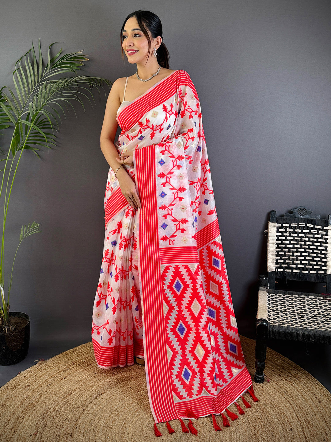 Pink Soft Dhakai Jamdani Silk Saree