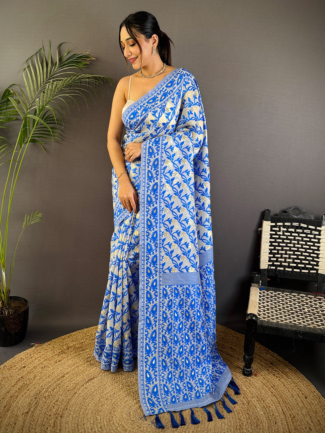 Royal Blue Soft Dhakai Jamdani Silk Saree