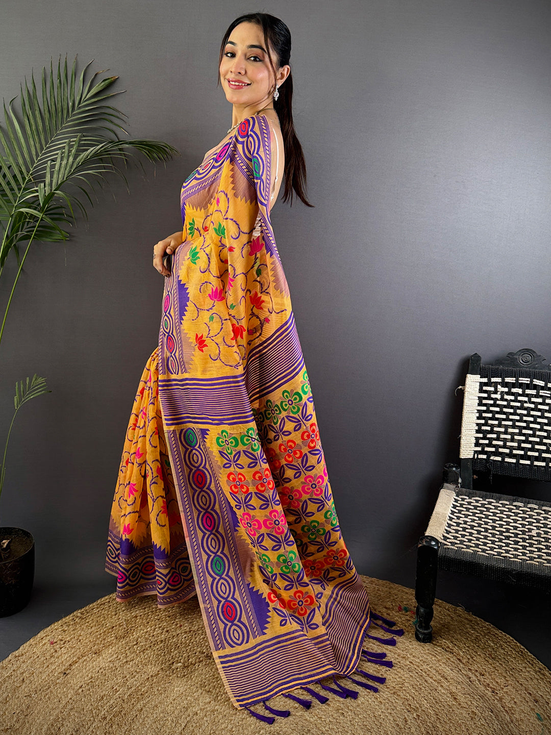 Artistry Dhakai Jamdani Cotton Silk Saree