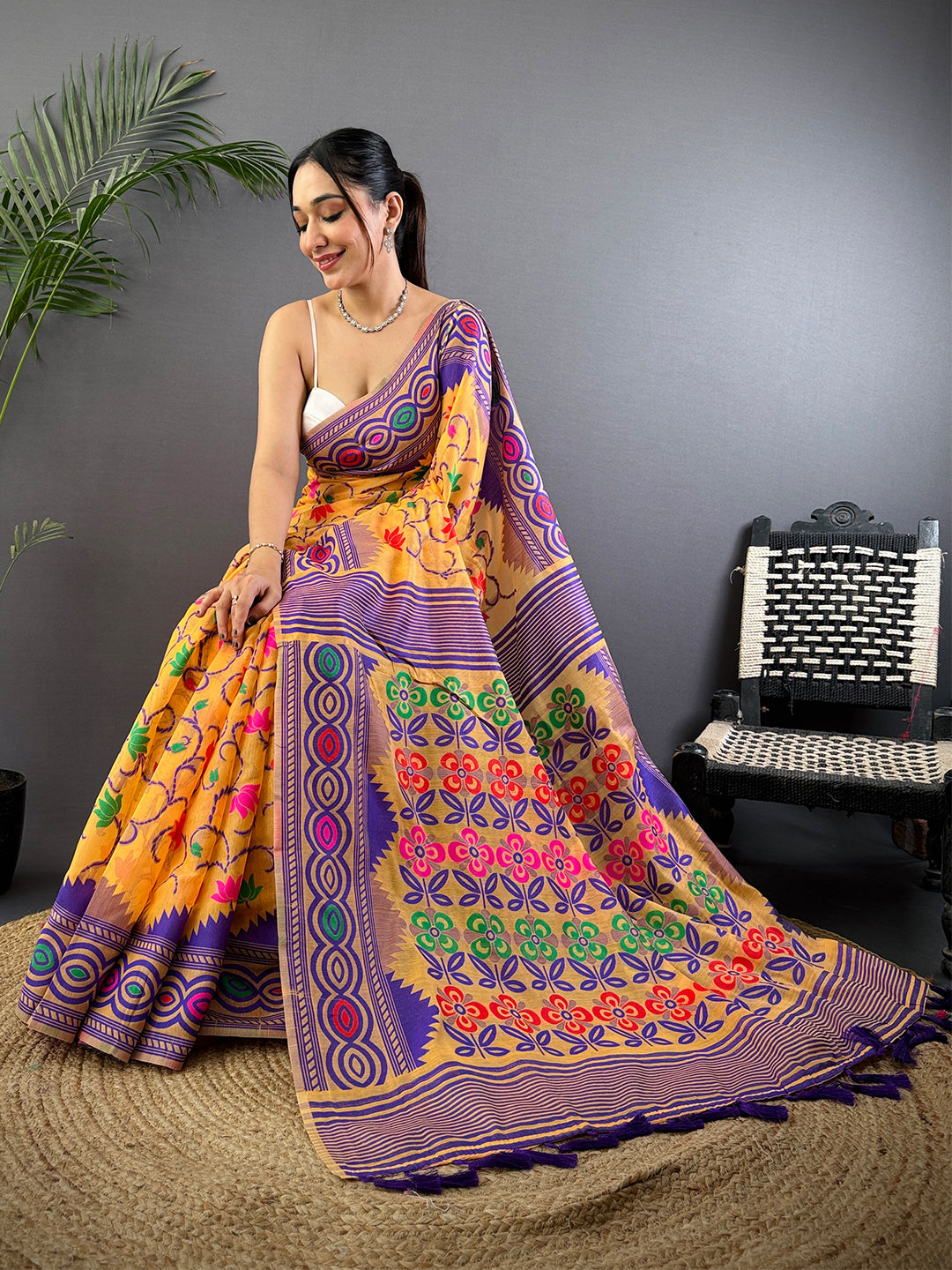 Artistry Dhakai Jamdani Cotton Silk Saree