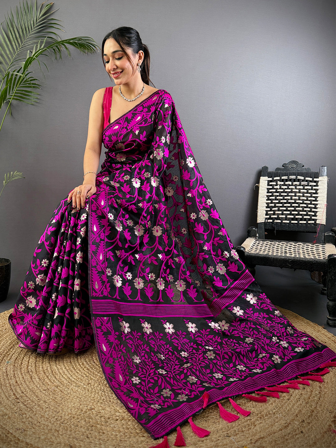 Black Dhakai Jamdani Cotton Silk Saree