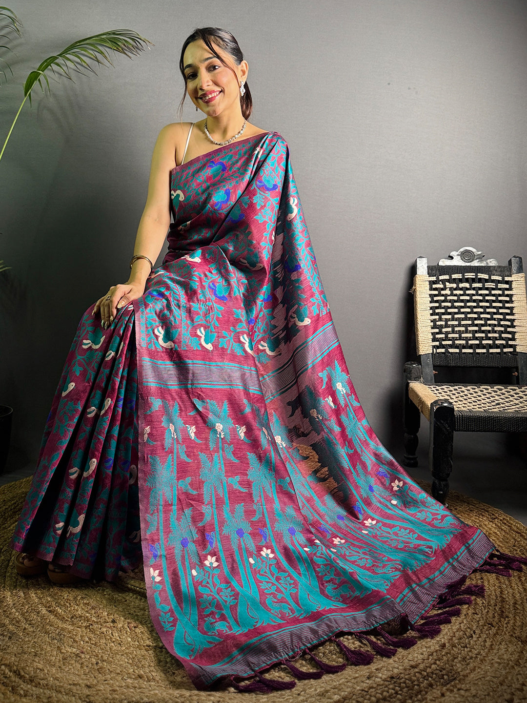 Stylish Dhakai Jamdani Light Weight Cotton Silk Saree