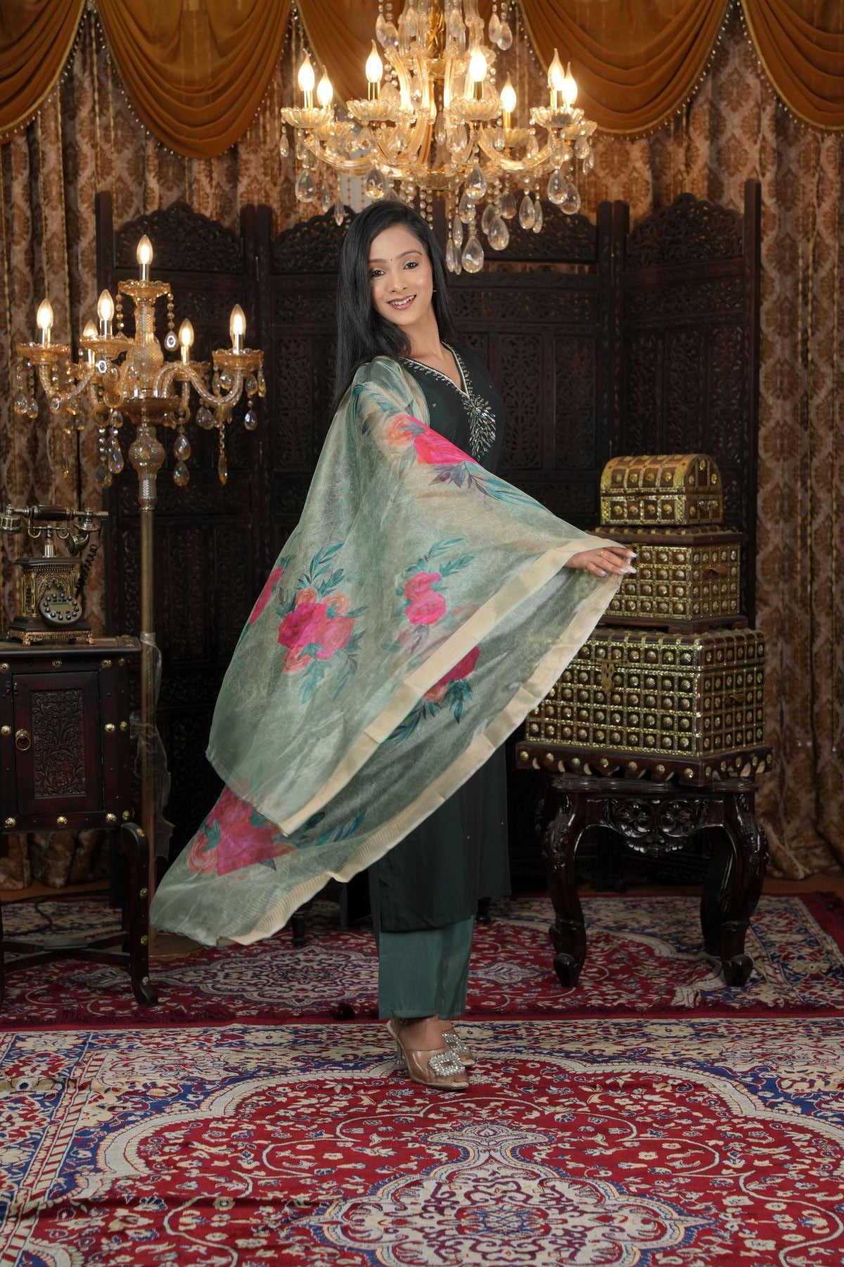 Tantikaa Emerald Green Embroided Kurta Set with Floral Dupatta
