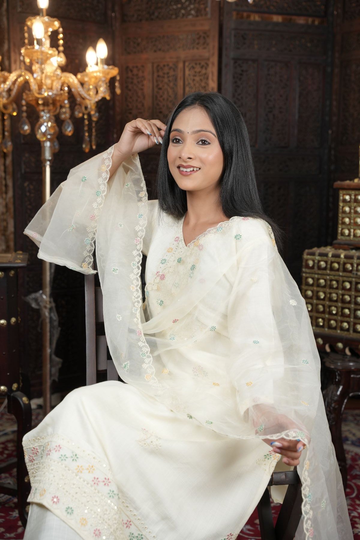 Tantikaa Ivory Embroided Roman Silk Kurta set with Organza Dupatta