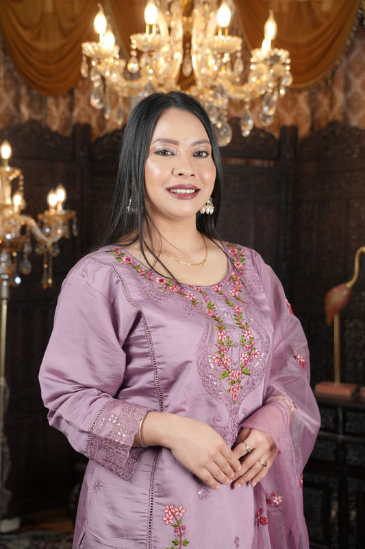 Elegent Lavender Floral Embroided Roam Silk Kurta set with Dupatta