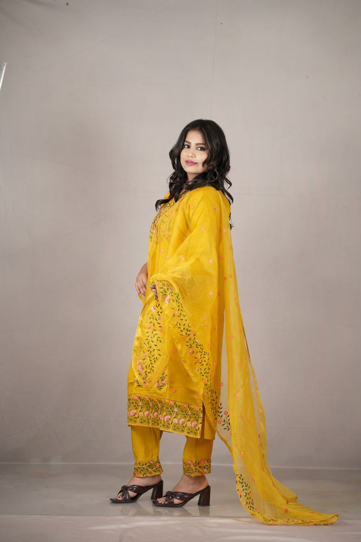 Sunshine Floral Embroided Kurta set with dupatta