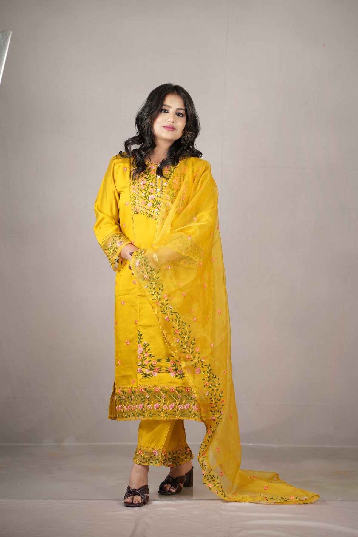 Sunshine Floral Embroided Kurta set with dupatta
