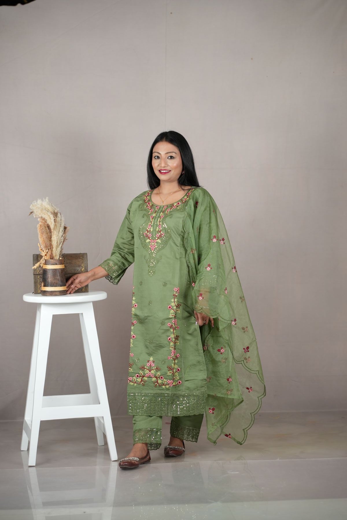 Mehendi Green Roman Silk Embroidered Kurta Set with Dupatta