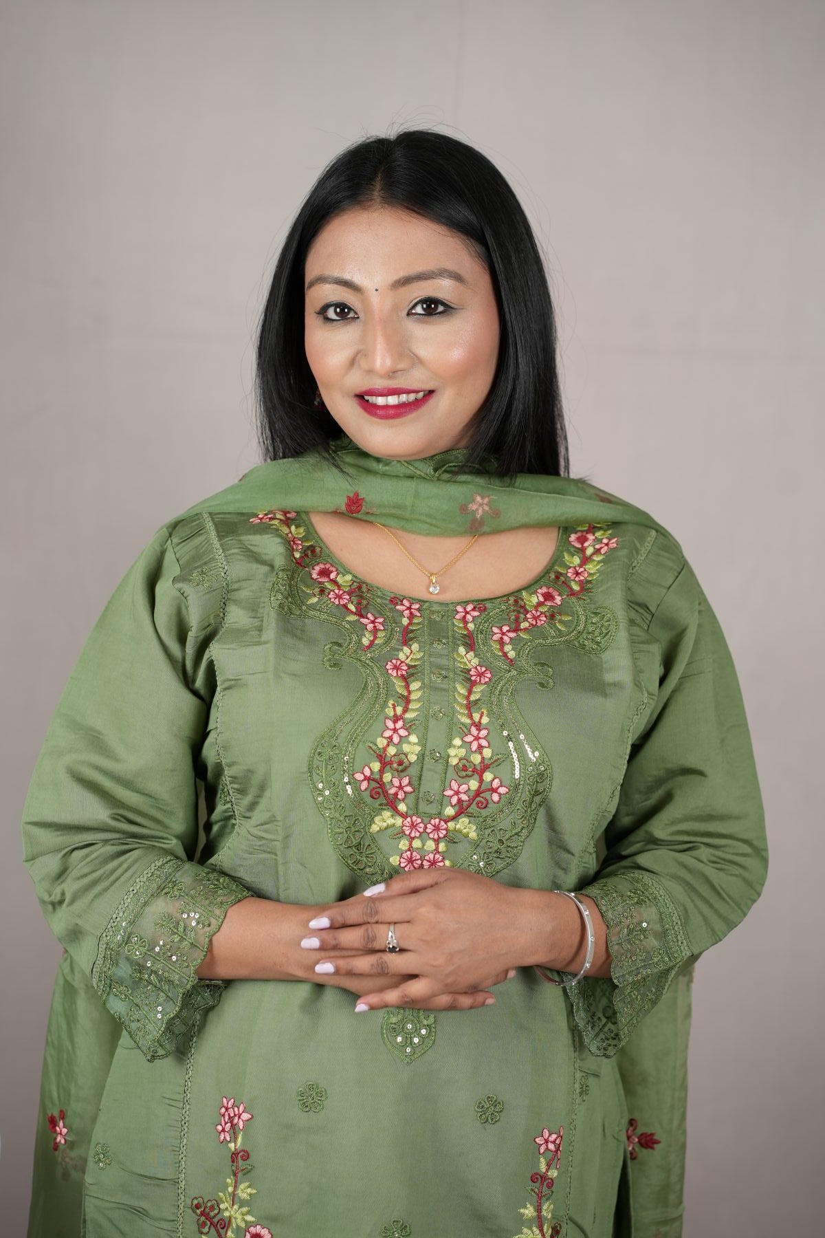 Mehendi Green Roman Silk Embroidered Kurta Set with Dupatta