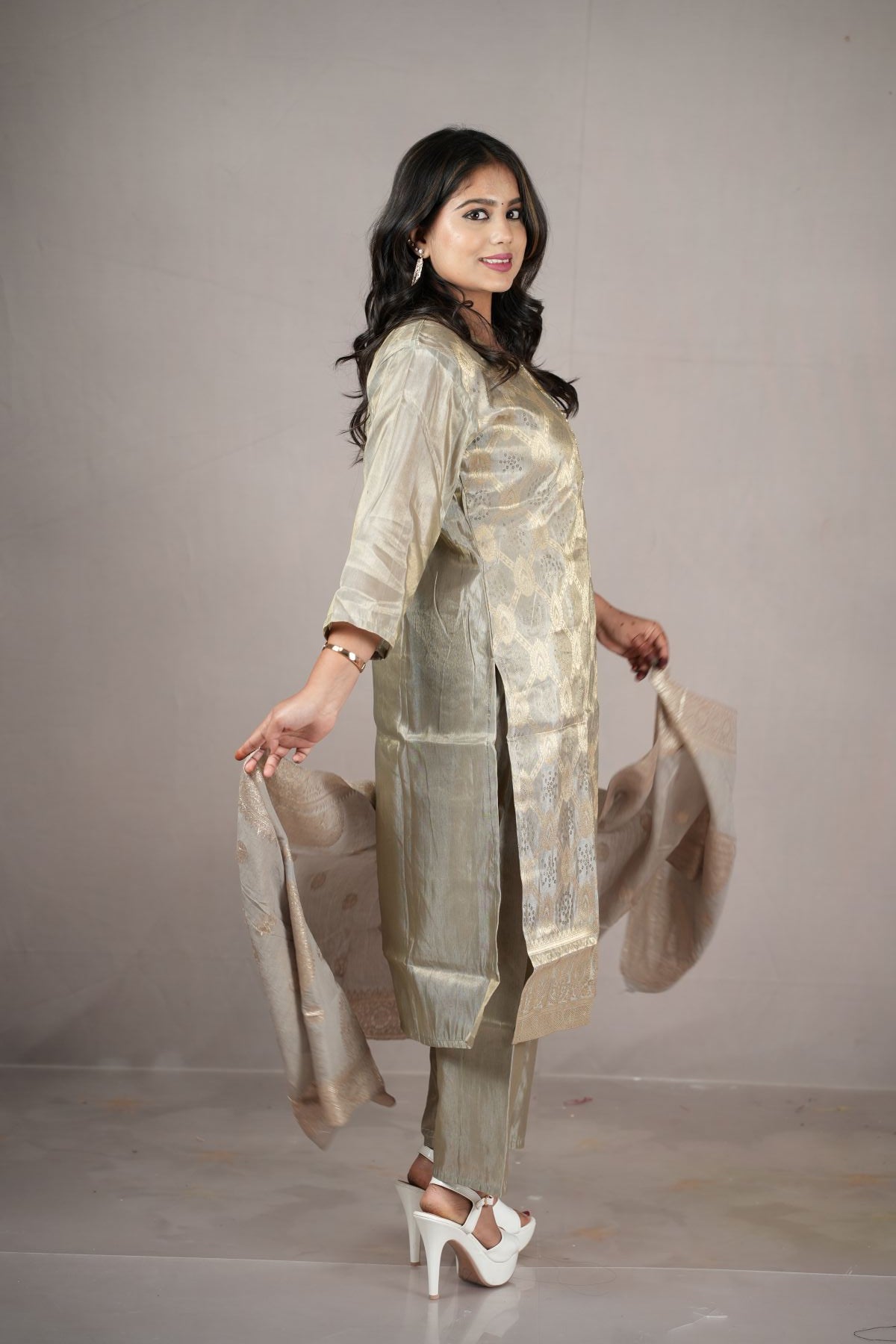 Zarmina Bansari Silk Festive Kurta Set with Dupatta