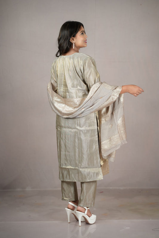 Zarmina Bansari Silk Festive Kurta Set with Dupatta