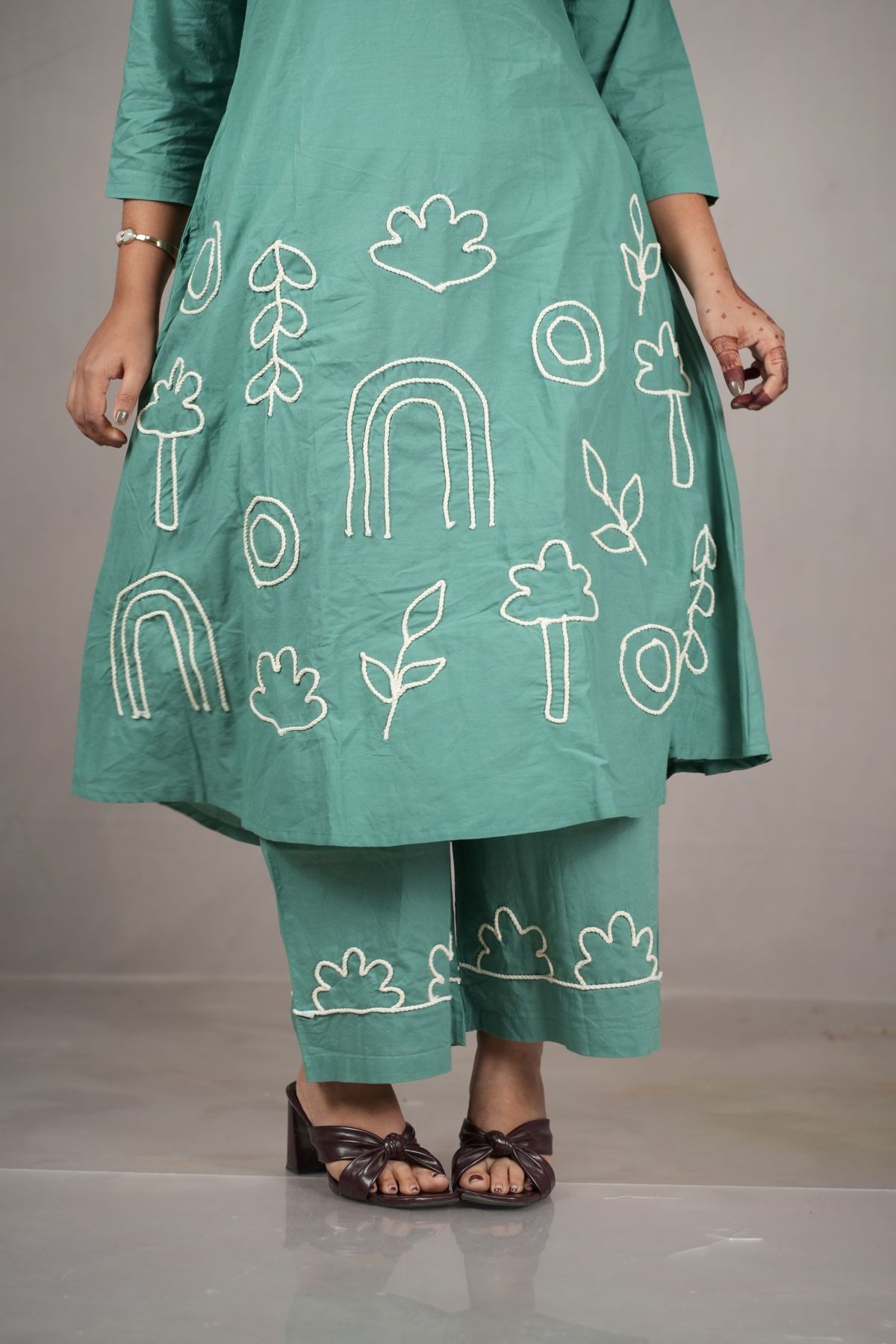Green Threadwork Cambric Cotton Kurta Set